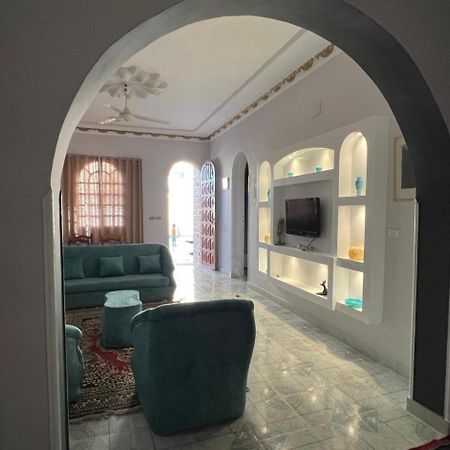 Al Gezera Apartments Luxor Luaran gambar